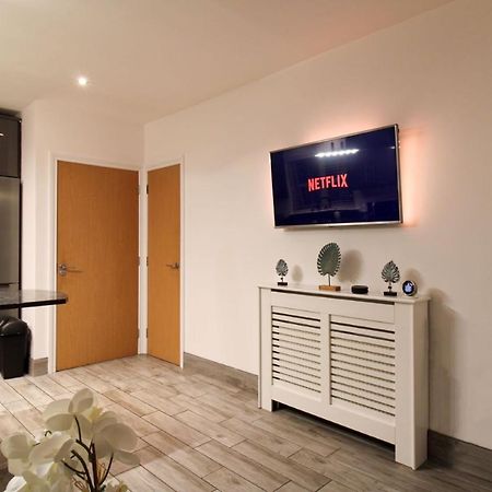 Nice 2 Bed House, Office, Wi-Fi, Free Parking Белфаст Экстерьер фото