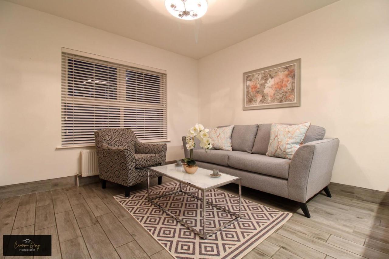 Nice 2 Bed House, Office, Wi-Fi, Free Parking Белфаст Экстерьер фото